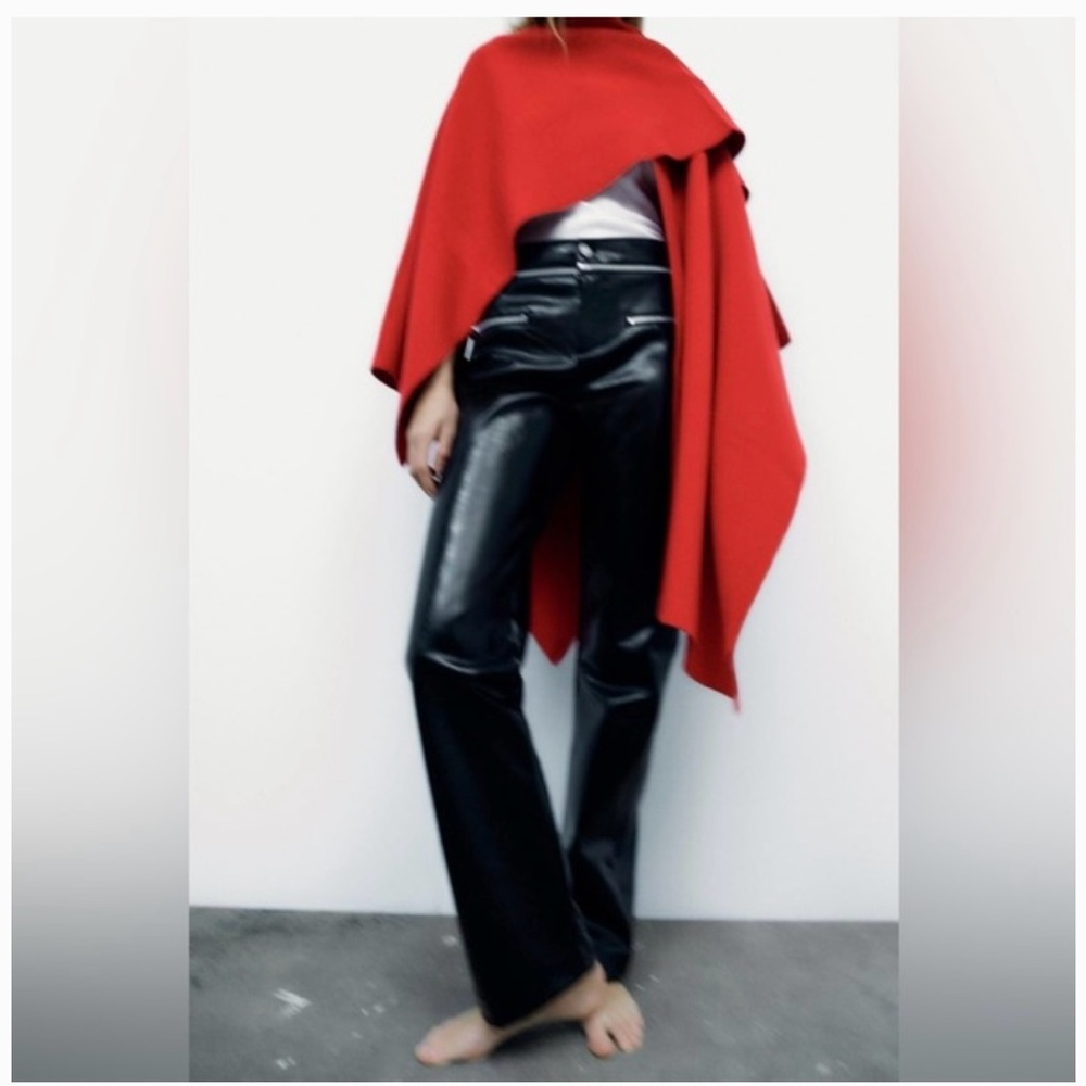 Zara ZIPPERED FAUX LEATHER PANTS Highwaisted pants False zippered front Black